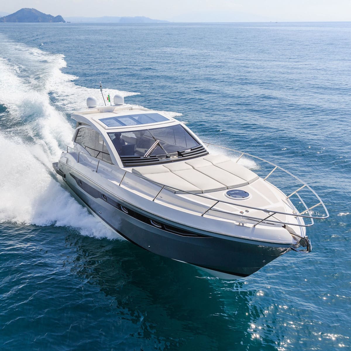 Reshaping strength: Advanced composite manufacturing for industry leaders